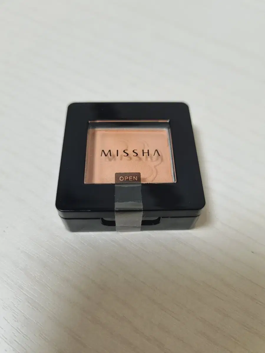 Missha Modern Shadow mcr10 Loneliness when left alone