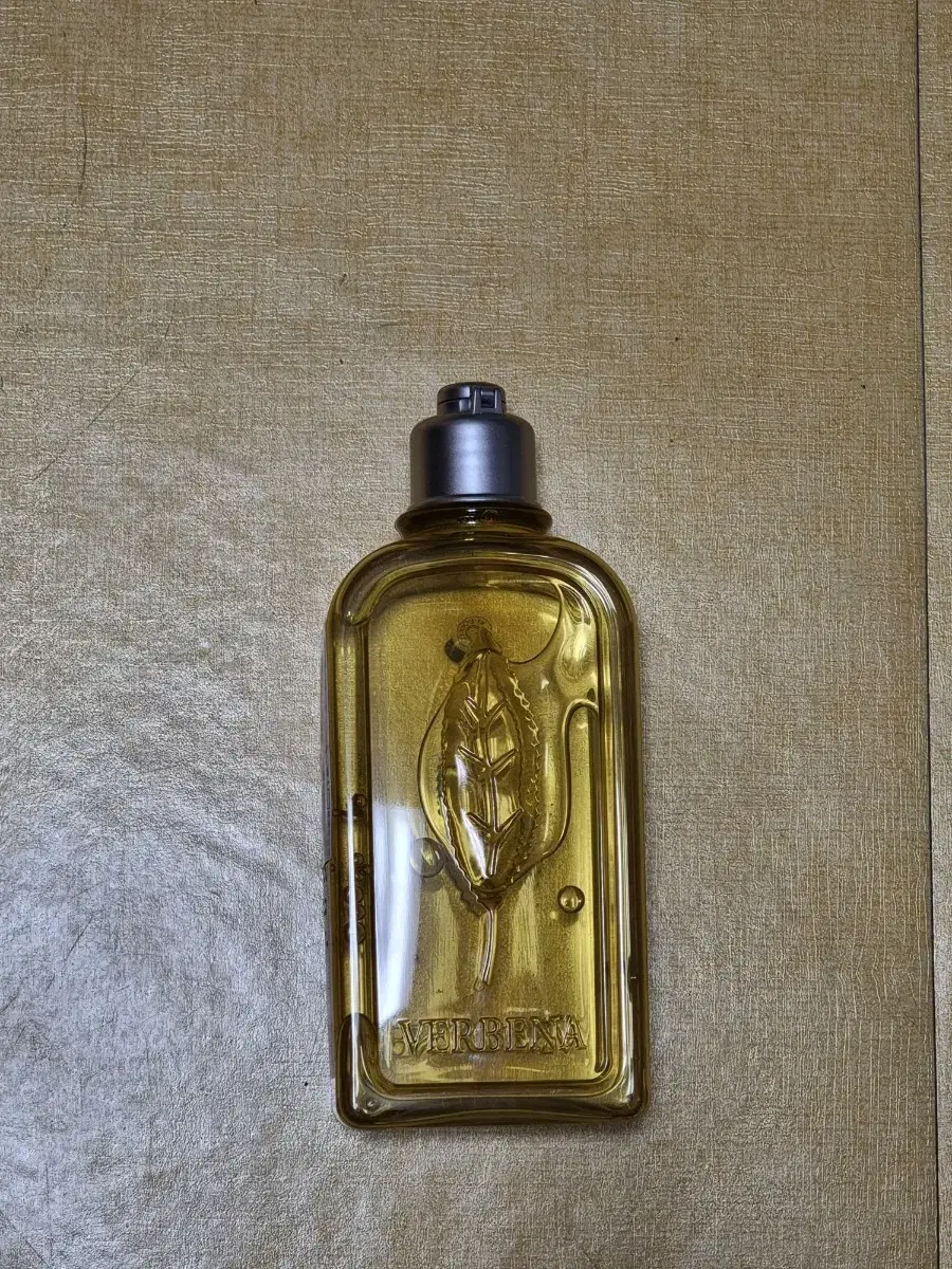 L'Occitane Citrus Verbena Shower Gel 250ml