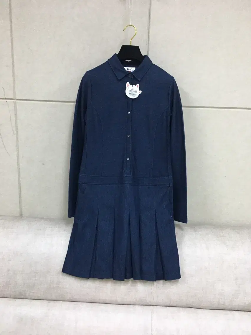 (새상품)WAAC왁 정품 골프 카라원피스 플리츠스커트