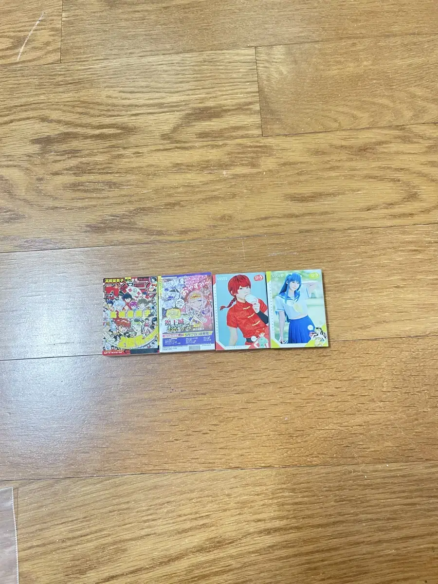 Mini comic book gacha for sale
