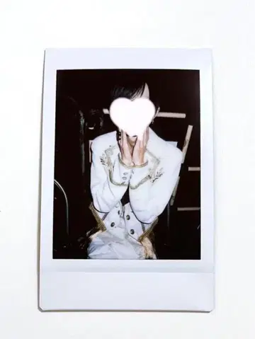 세이부폴리탄 유키 폴라로이드 에츠야 탄생 의상