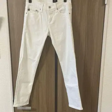 AG 데님 THE NIKKI CROP