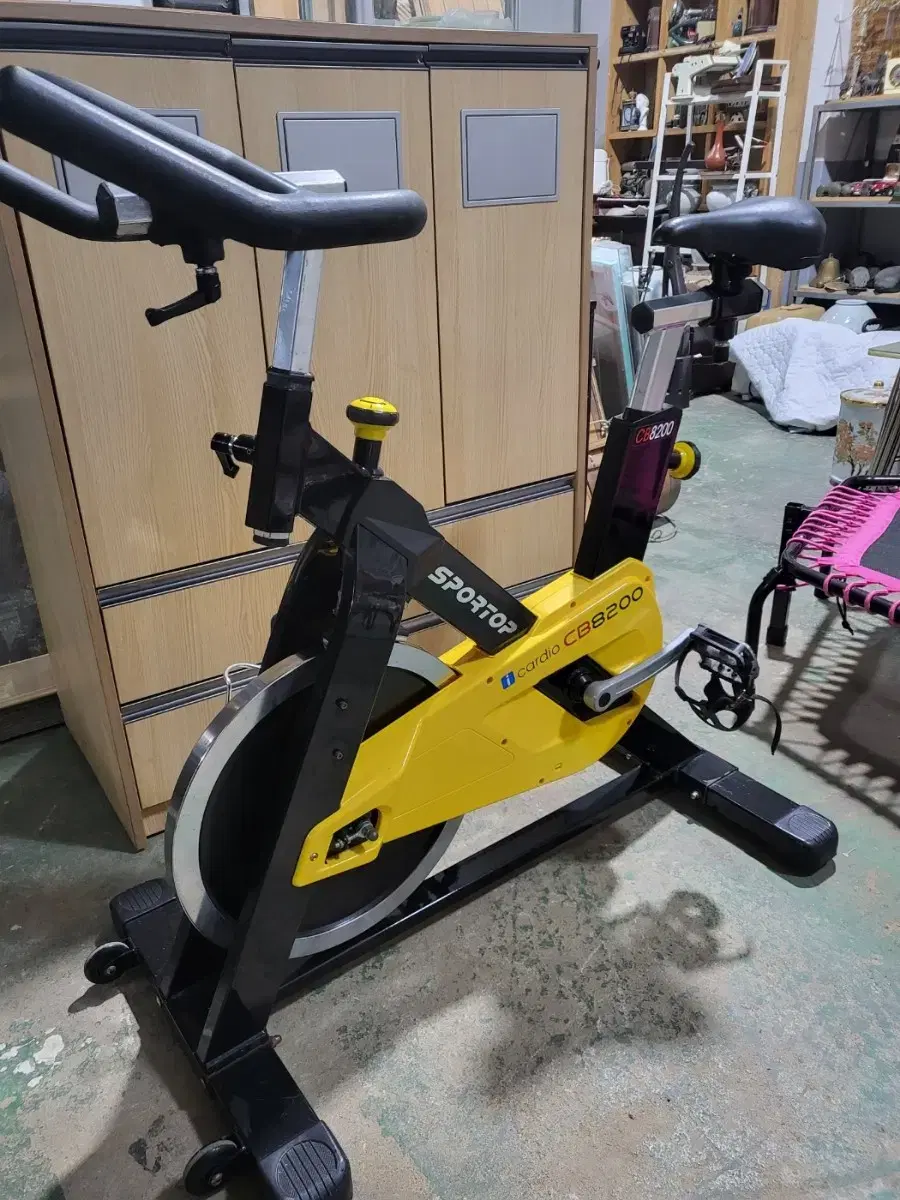 스핀싸이클 스피닝 CB8200