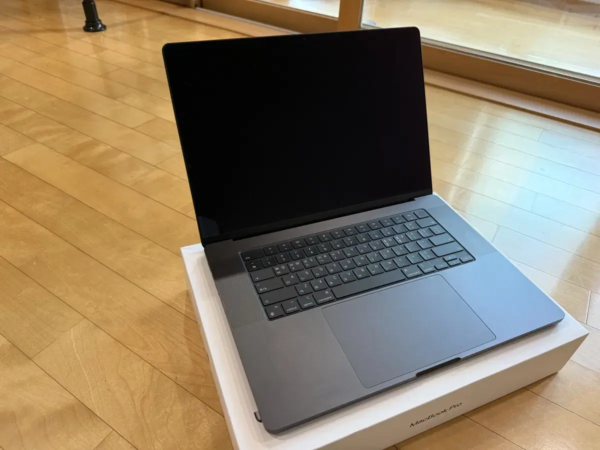 맥북프로 M3 Max (48gb RAM, 1tb SSD) 새상품급