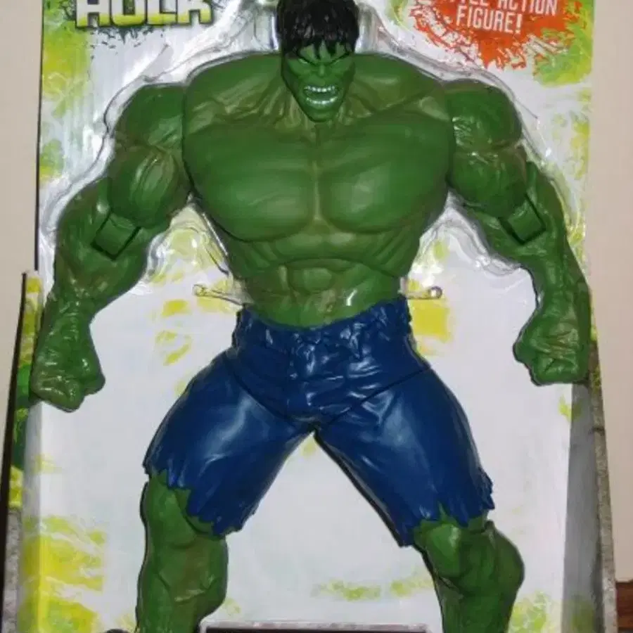 The Incredible Hulk 2008 Walmart Movie Action Figure (Collectible