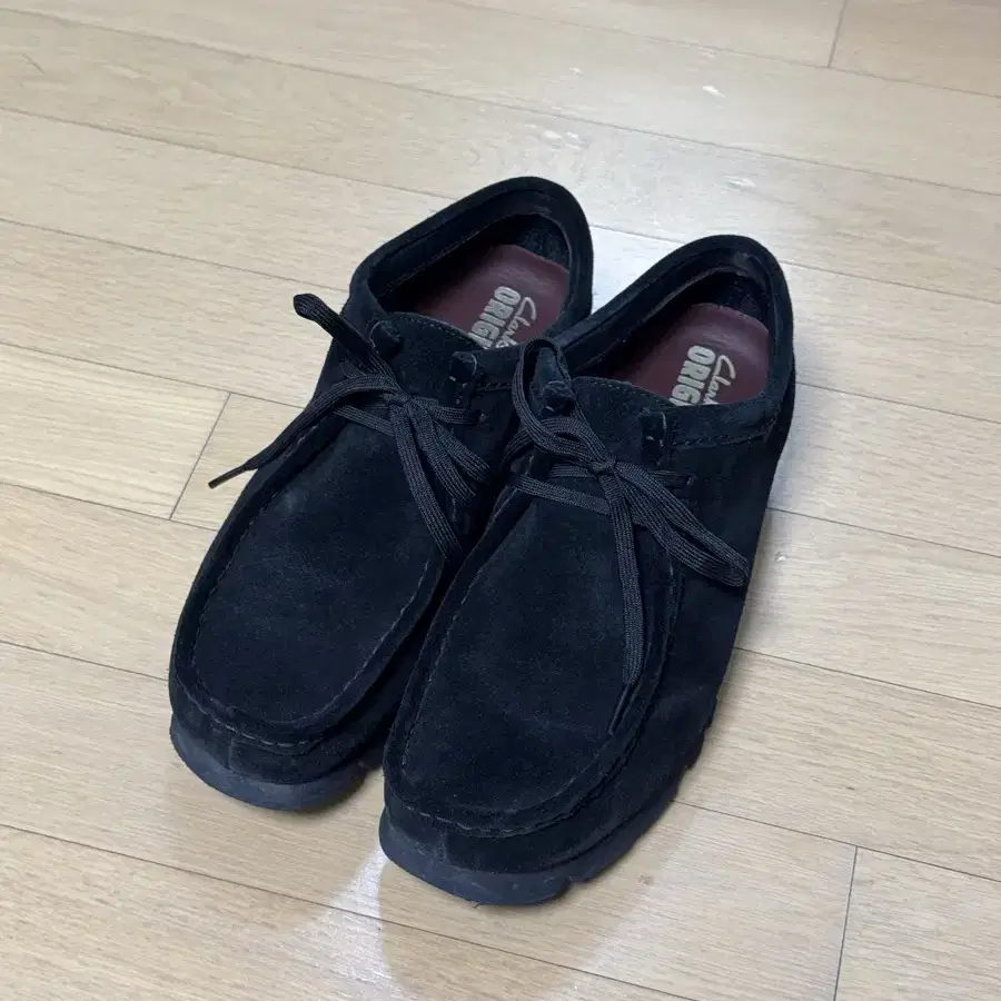 클락스 왈라비 고어텍스 265