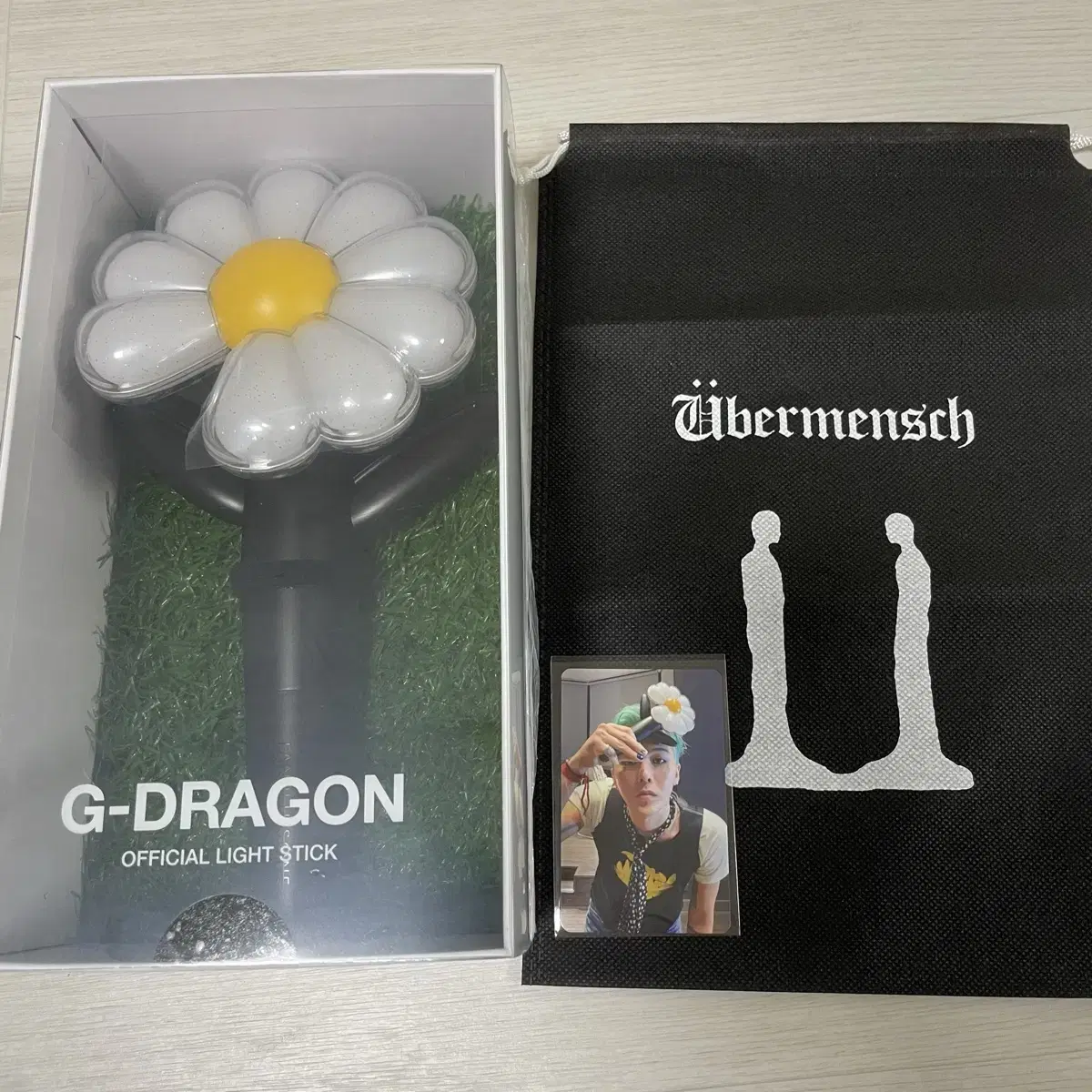 지디 응원봉 포토카드 더스트백 포함