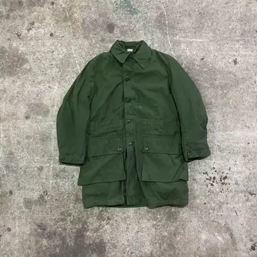 스웨덴 육군 M-59 필드 코트 라이너 부착 c48