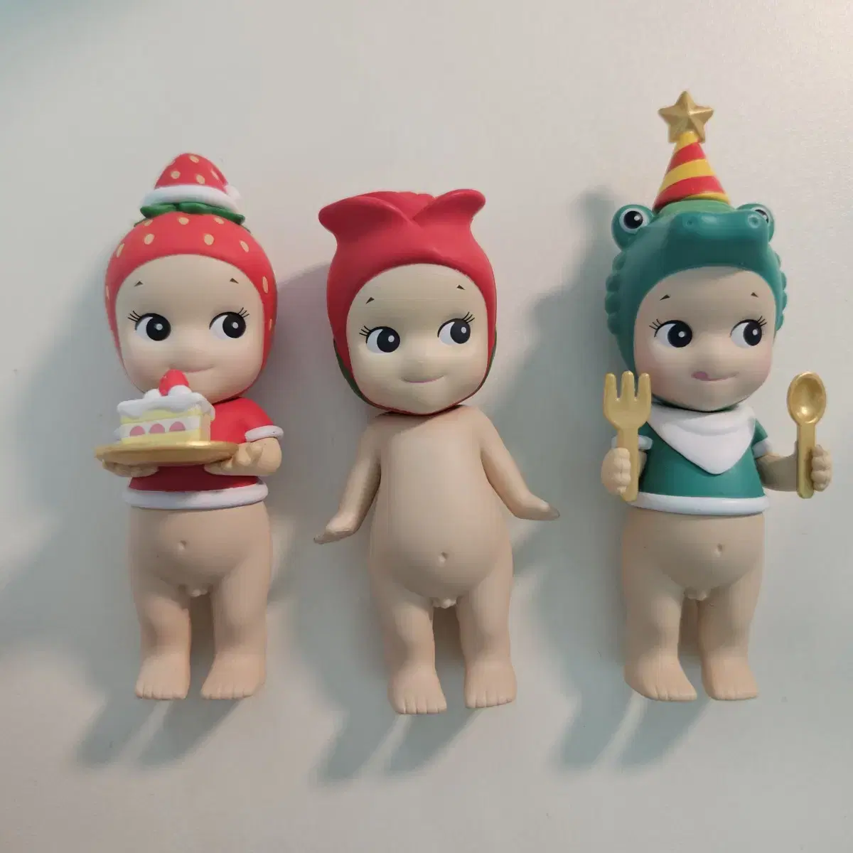 소니엔젤 크리스마스 디너 딸기 악어 + 일반 장미 3개 일괄