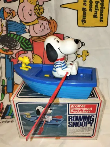 ROWING SNOOPY 스누피 빈티지 장난감 상자 포함