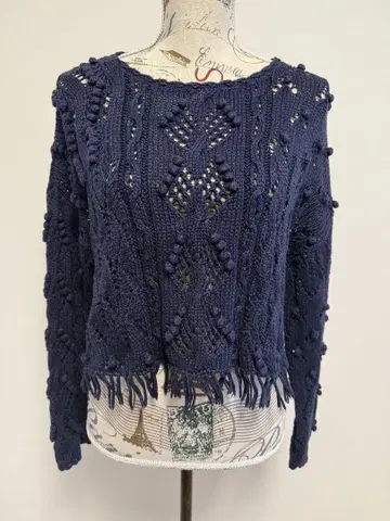 plumpynuts 플럼피넛 네이비 프린지 코튼 스웨터