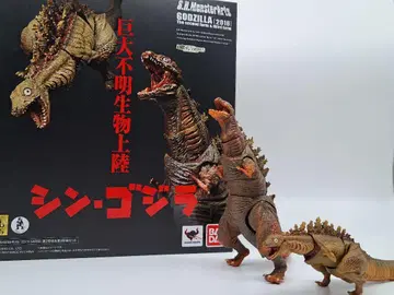 S.H.MonsterArts 고질라(2016) 제2형태&제3형태 세트