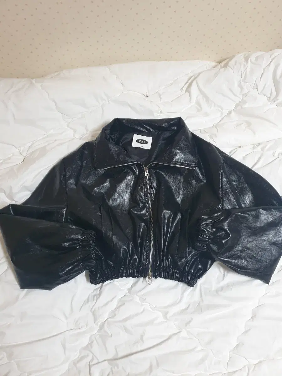 Essel Black Leather Jacket 66