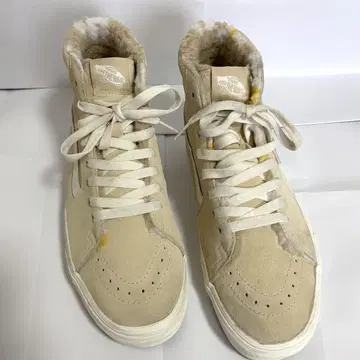 반스 SK8-HI COZY HUG BISCOT 보아 26CM