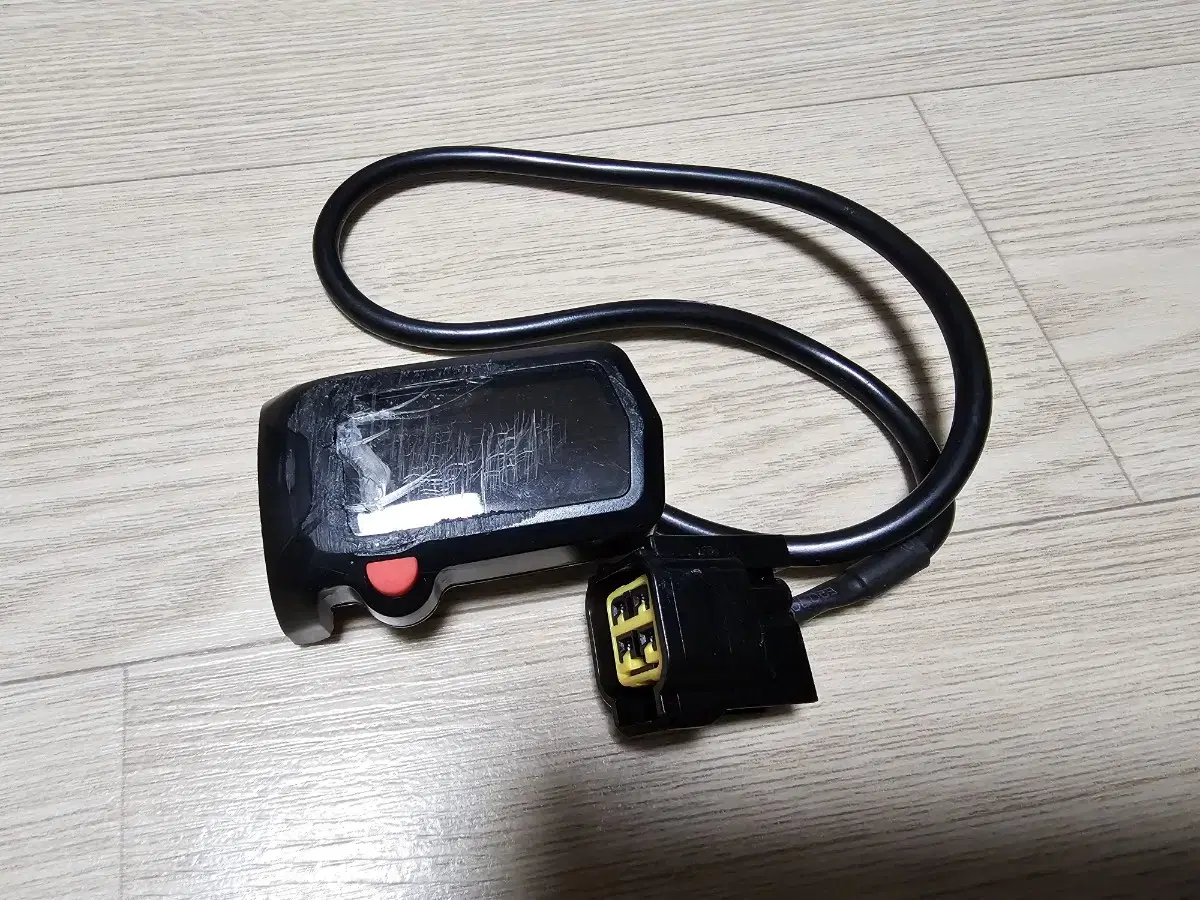 Sell genuine Lightbee X speed gauge instrument panel yuri, liquid crystal out of order.
