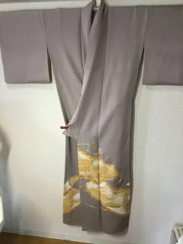 이로도메소데 연한 등색 골드 컬러 무늬 삼문 세일 오늘만
