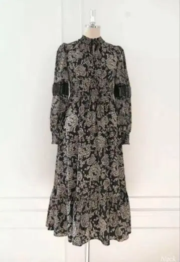 Herlipto 겨울 플로럴 롱 슬리브 드레스