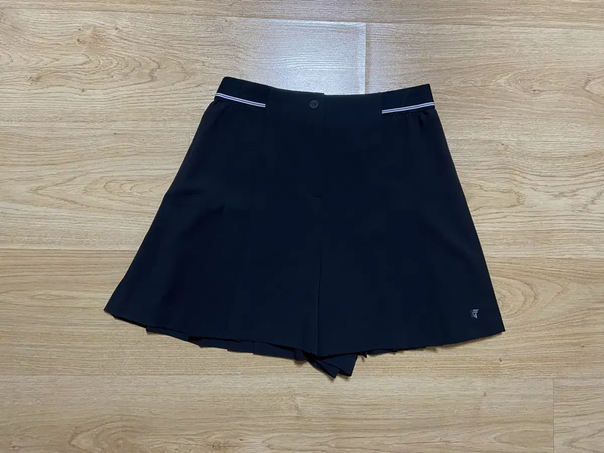 PXG 매장정품 큐롯 반바지 스커트 70(M) 블랙