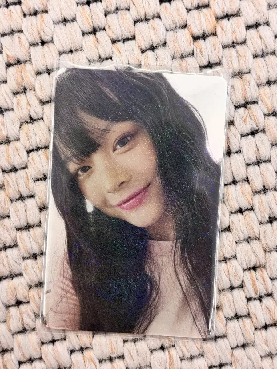 뉴진스 하니 위버스 슈퍼샤이 하우스윗 omg 판매 양도 포카