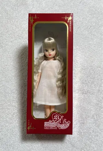 복각판 초대 리카짱 25주년 기념 모델