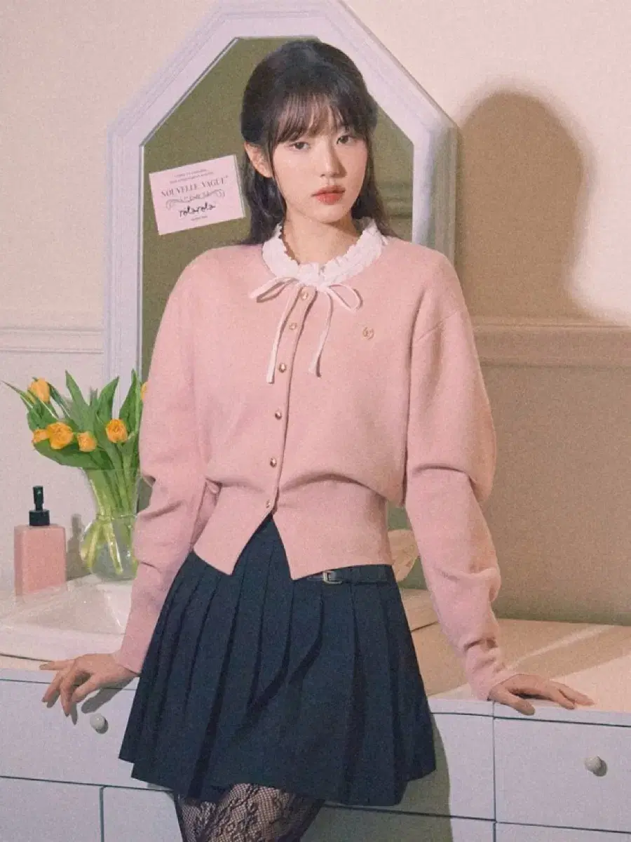 [새상품] 장원영 로라로라 품절 핑크 봄가디건 여자가디건