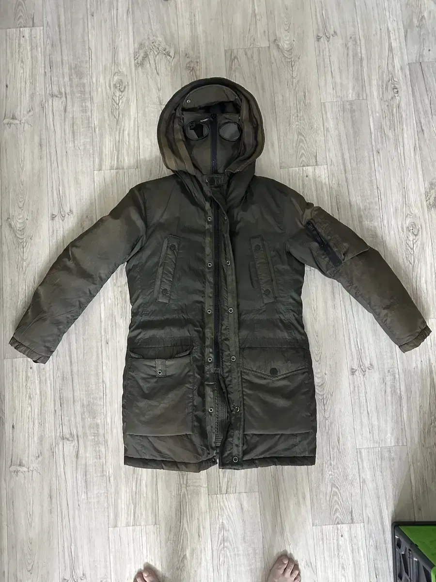 Cp company 그린컬러 점퍼 100 사이즈
