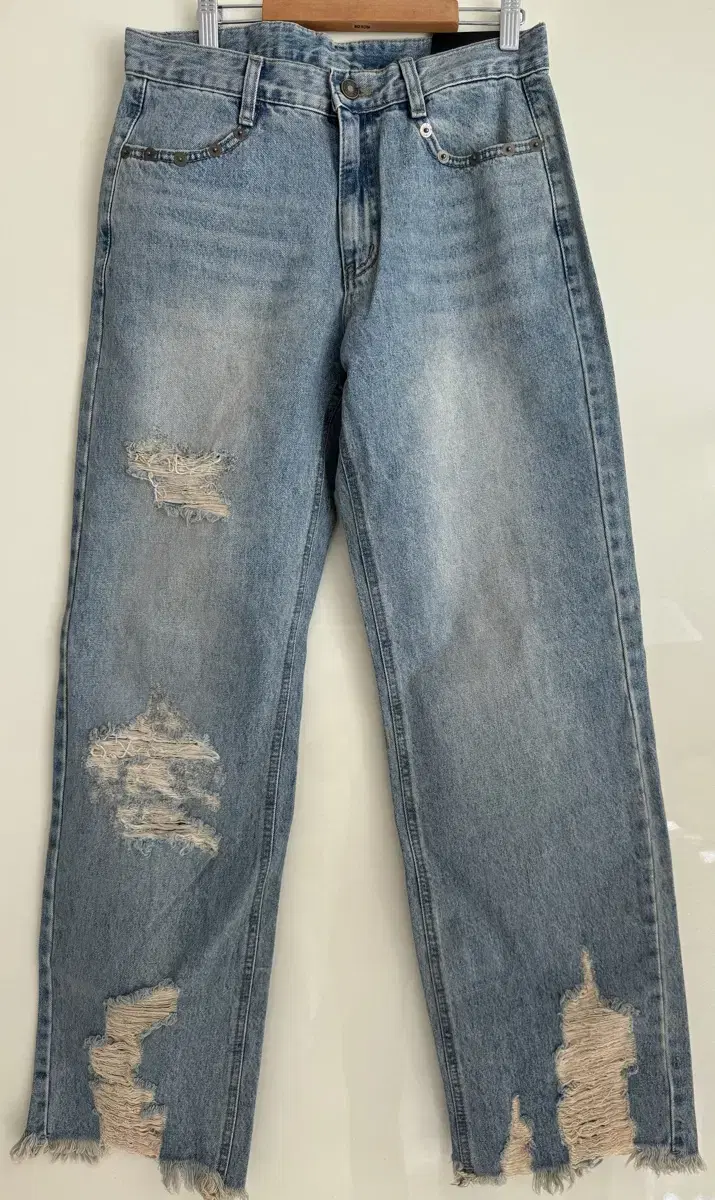 Style Nanda Damage Denim Pants