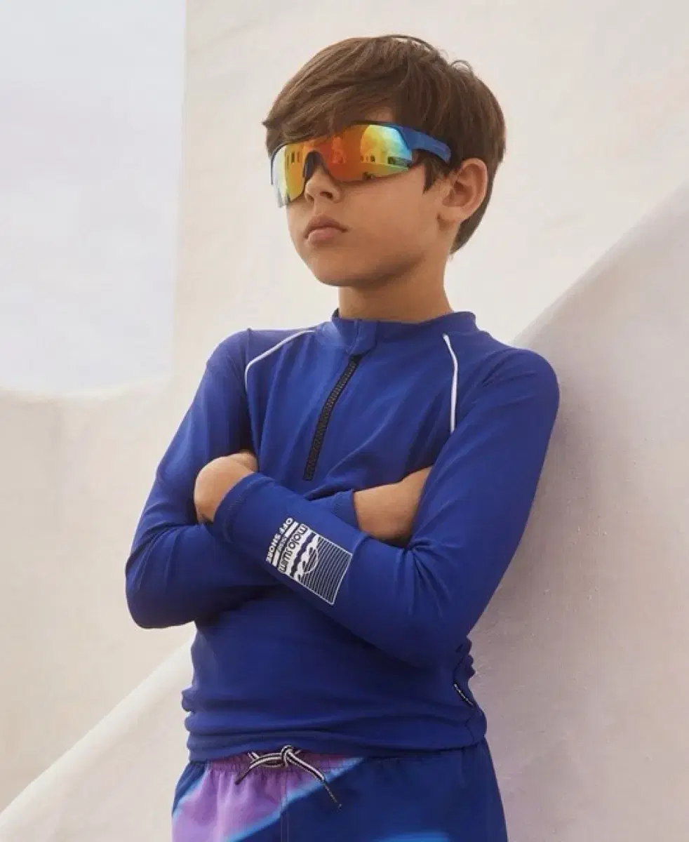 Molo rash guard