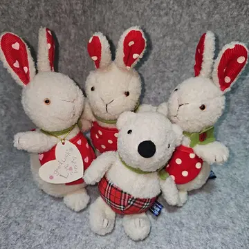 두신 봉제 인형 동심 토끼 곰 무당벌레 클로버 도트