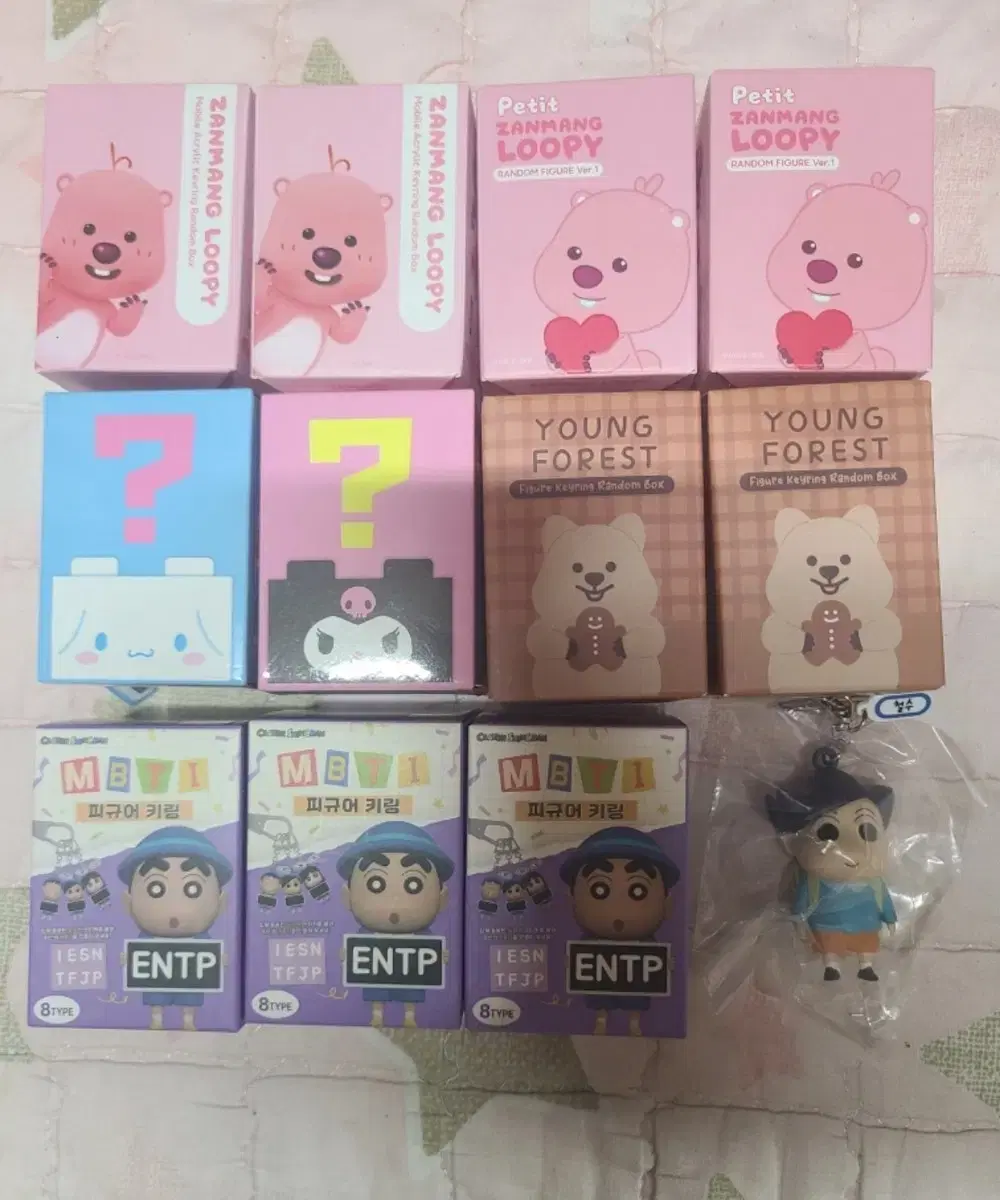 산리오 짱구 영이의숲꽃카 잔망루피 키링 피규어