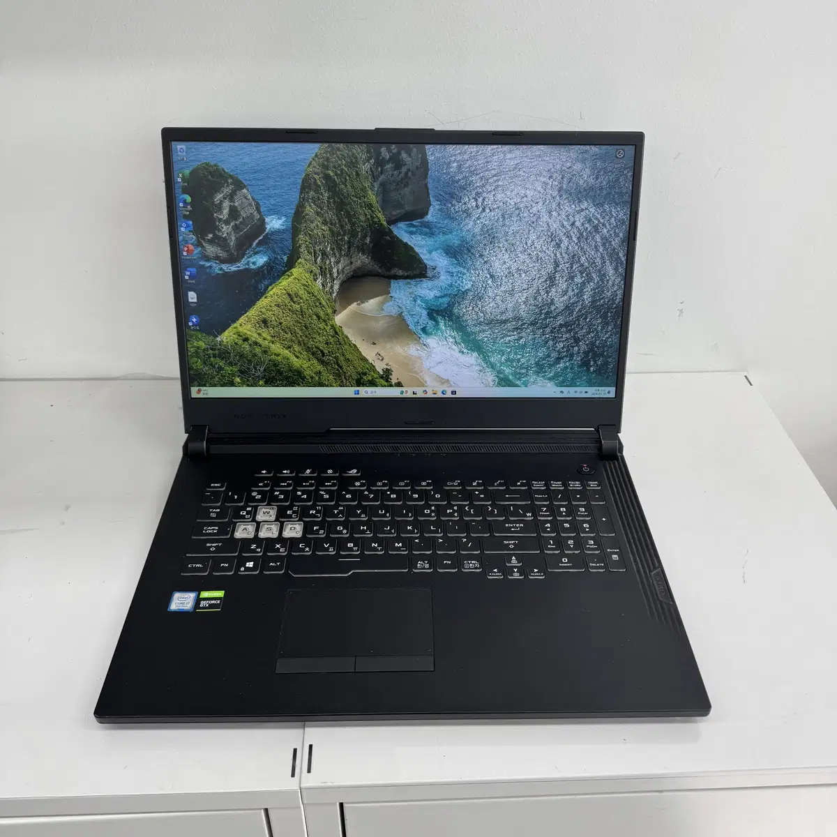 17인치 게이밍노트북 ASUS G731 i7-9750HQ 1660 Ti