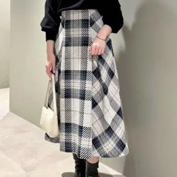 snidel 로빙 체크 미디 스커트 아이보리 0