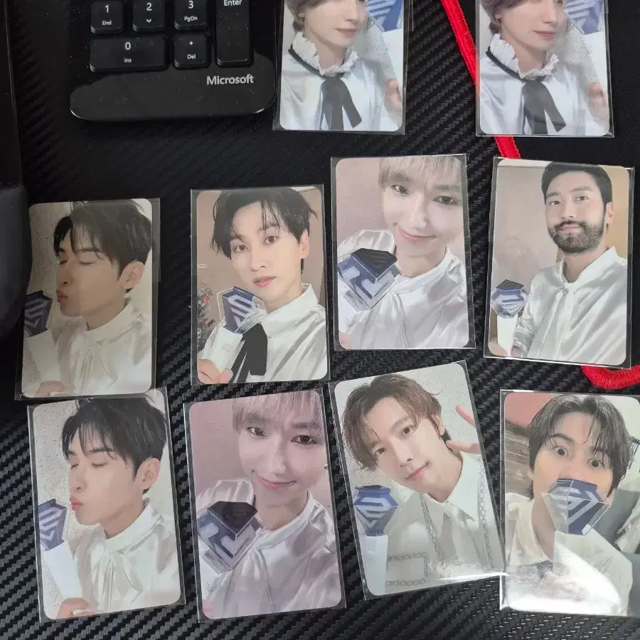 희귀매물) 미야와키 사쿠라 생사진세트 르세라핌 포카 미공포 콘서트 공방