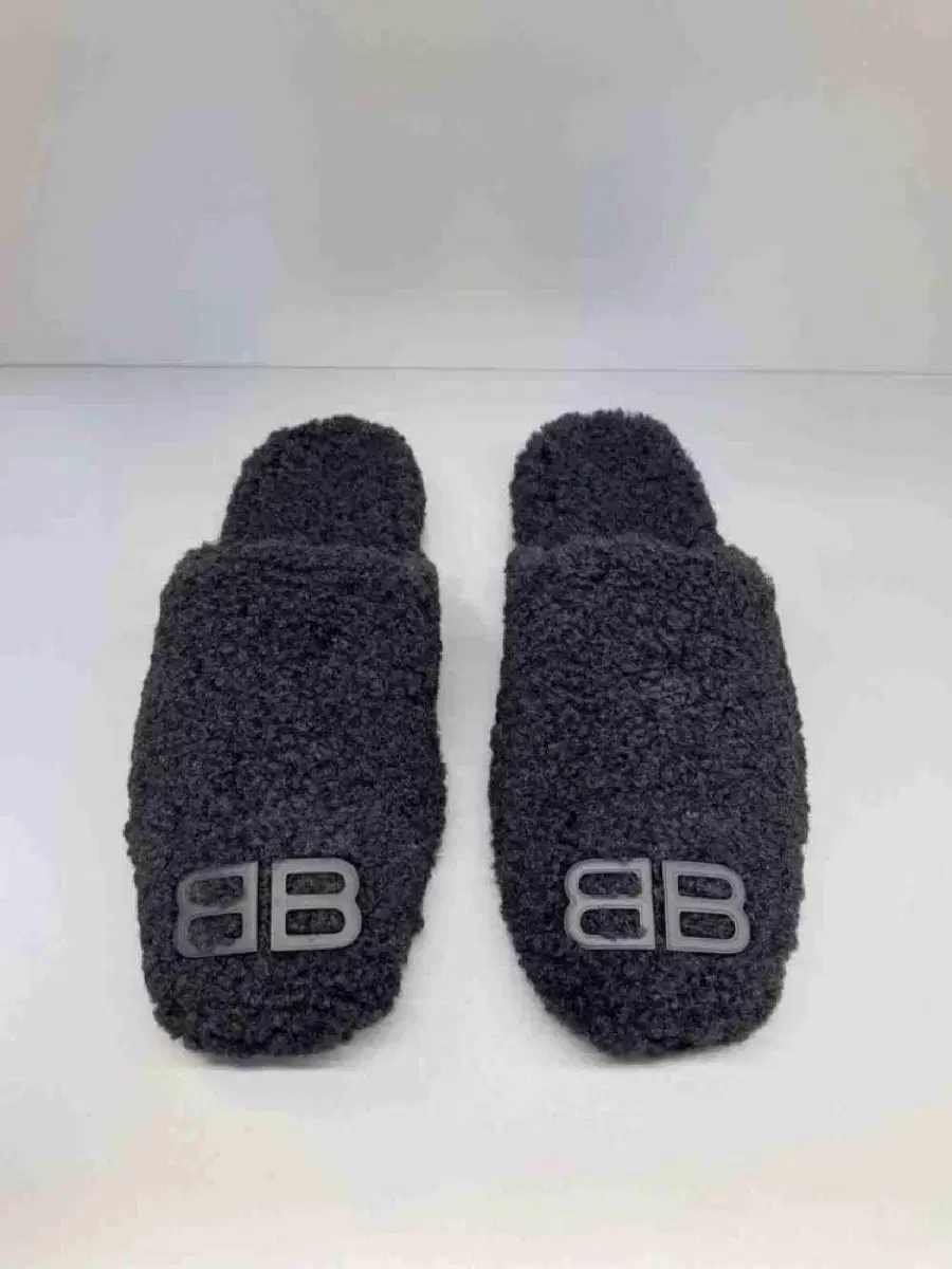 (41) 발렌시아가 BB 코지 시어링 뮬