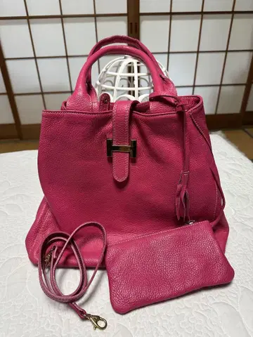 이탈리아제 핑크 가죽 핸드백 숄더 스트랩 포함