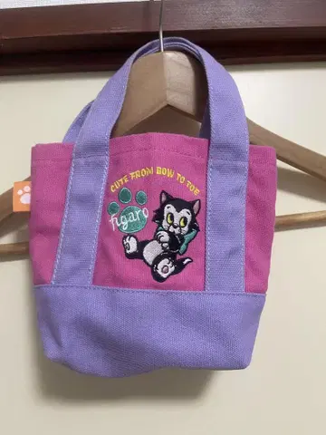 가격 인하 완료 피가로 고양이 자수 토트백 핑크와 보라색