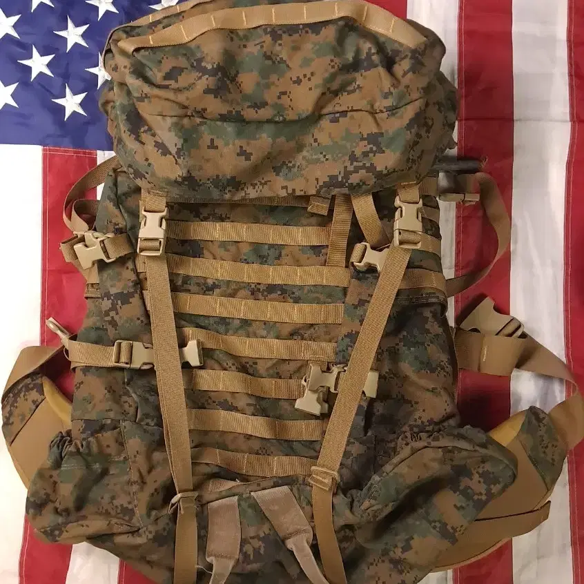 ARC'TERYX 아크테릭스 Original Arc'teryx X US Marine Corps Large