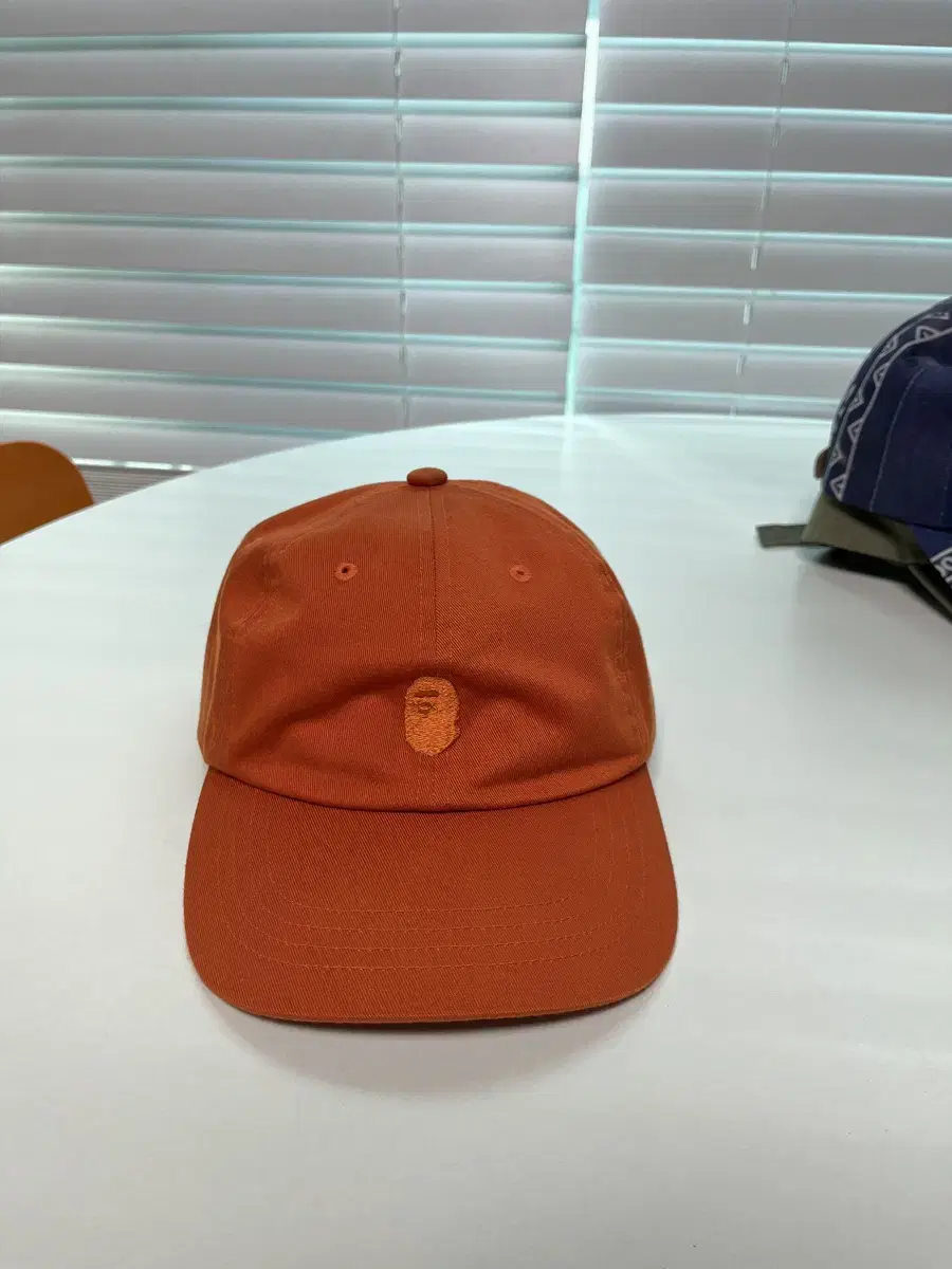 베이프 모자