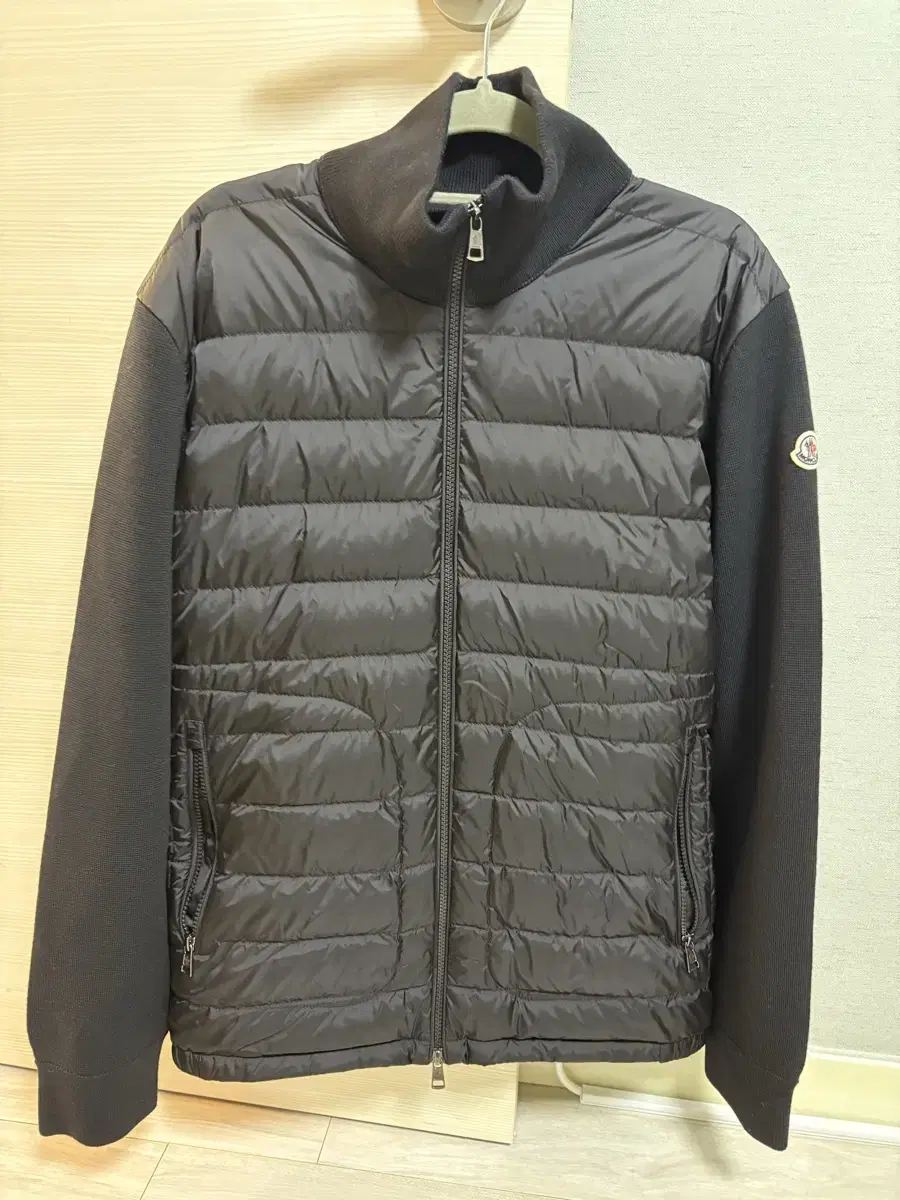 [XL] 24FW 몽클레어 니트패딩