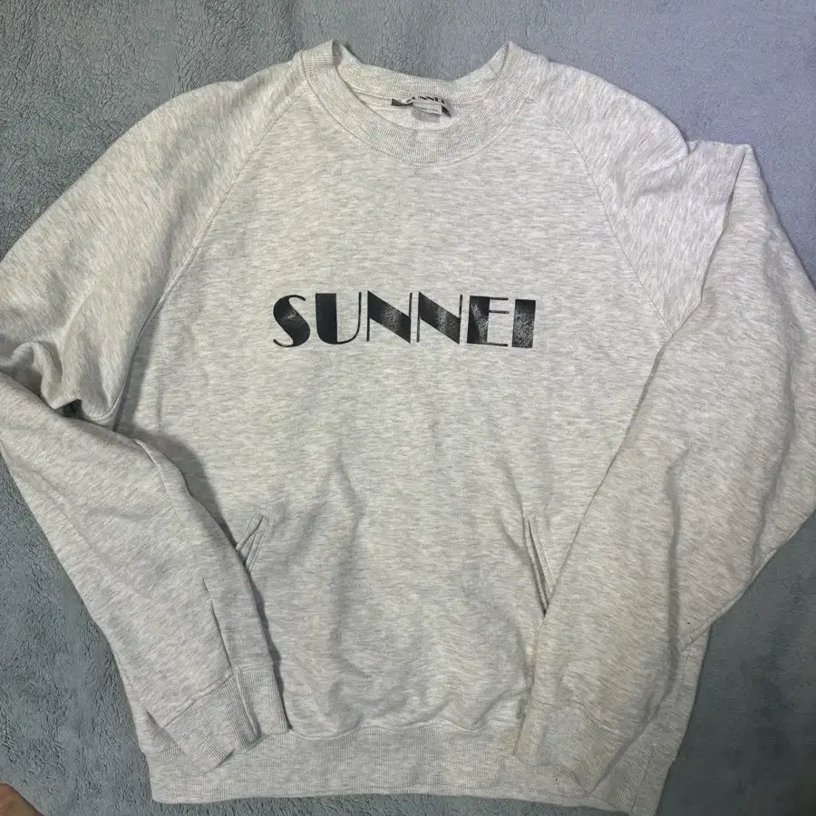 sunnei 스웻셔츠