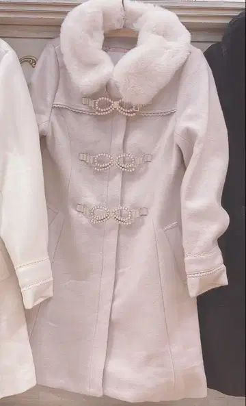 리즈리사 펄 리본 비트 코트 핑크