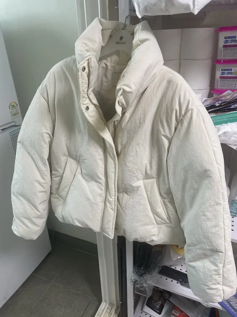 에프알알더블유 덕다운 크롭 점퍼