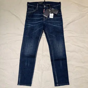 새상품 정품 DSQUARED2 디스퀘어드 SKATER JEANS 44