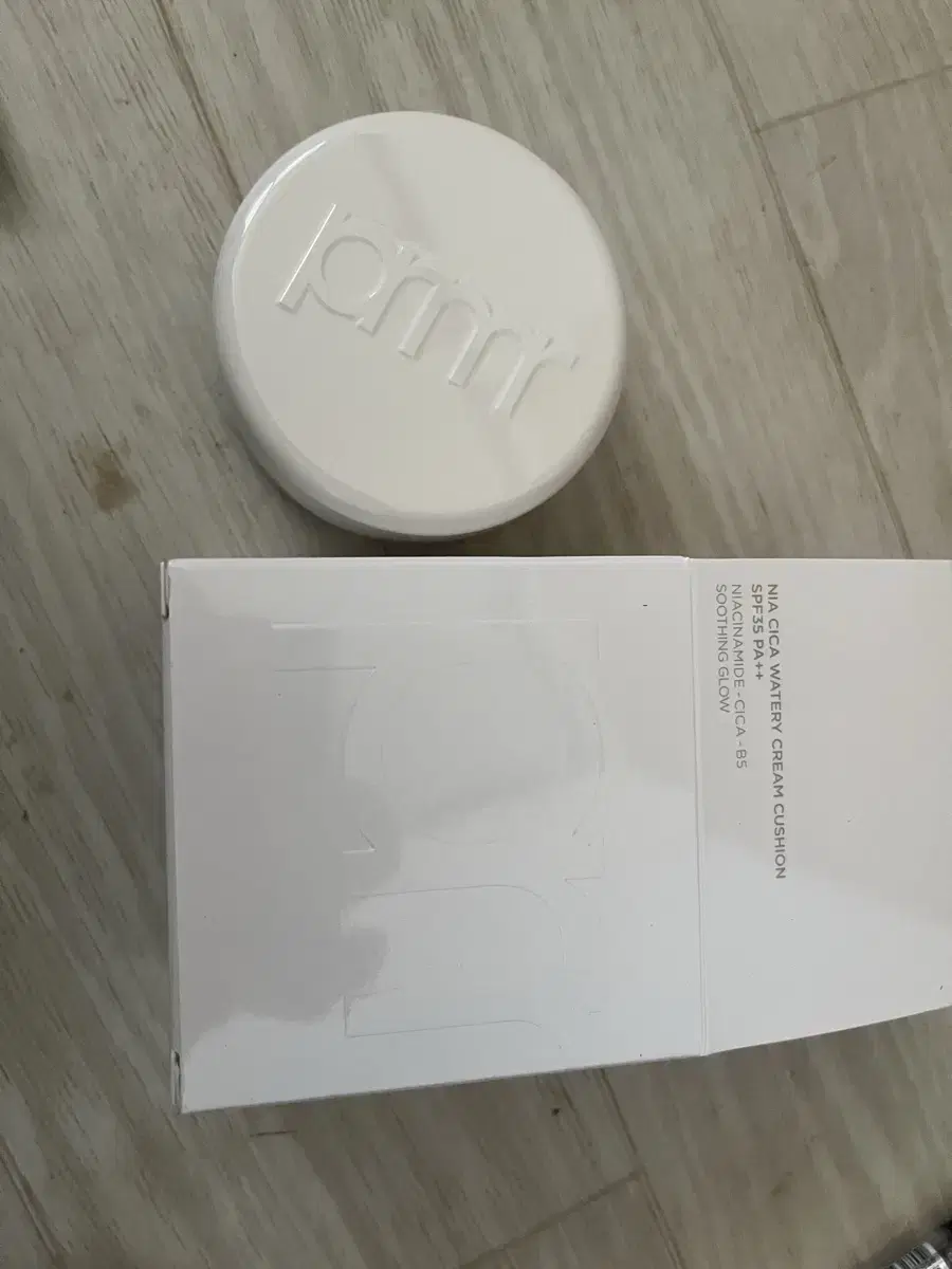 프리메라 나이아 시카 워터리 크림 쿠션 15g 1호 아이보리