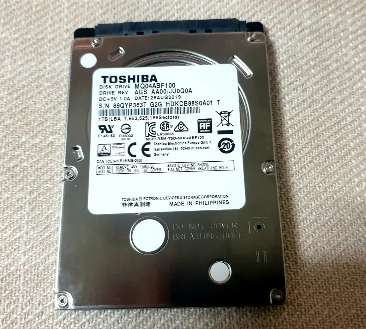 도시바 2.5 인치 HDD 1TB 5400/팝니다