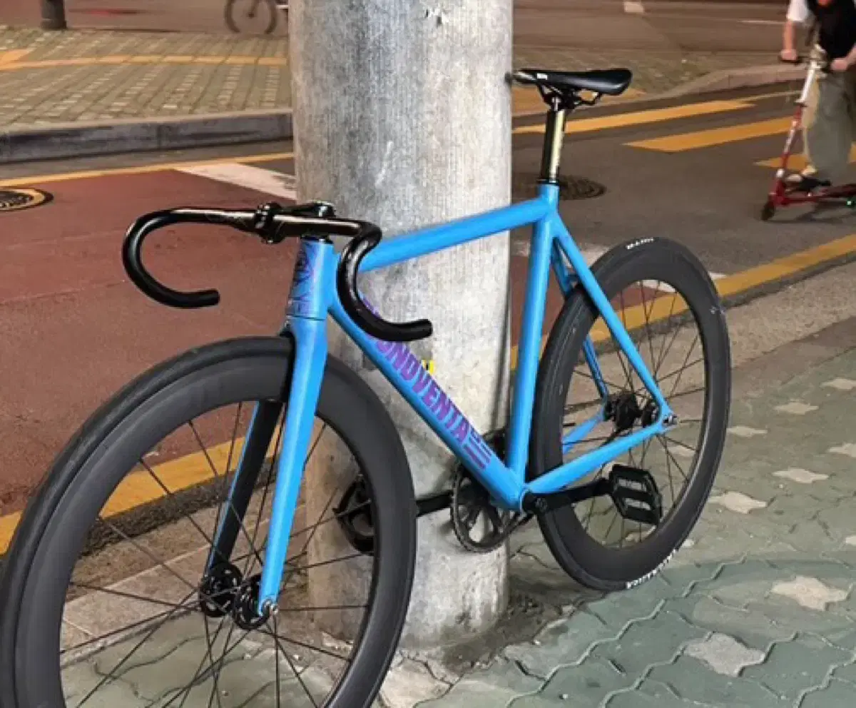 도스노벤타 디트로이트 조던 아쿠아 반차 판매만