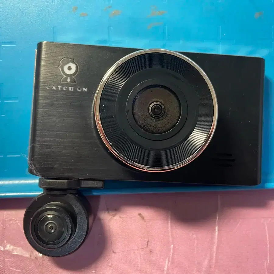 64기가) 캐치온 퀀텀 블랙박스 팝니다