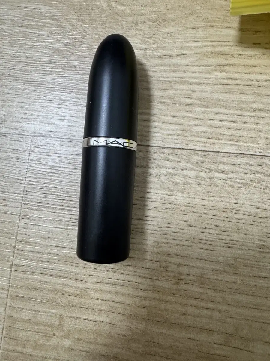 맥 맥시멀 실키 매트 립스틱 697 플라밍고