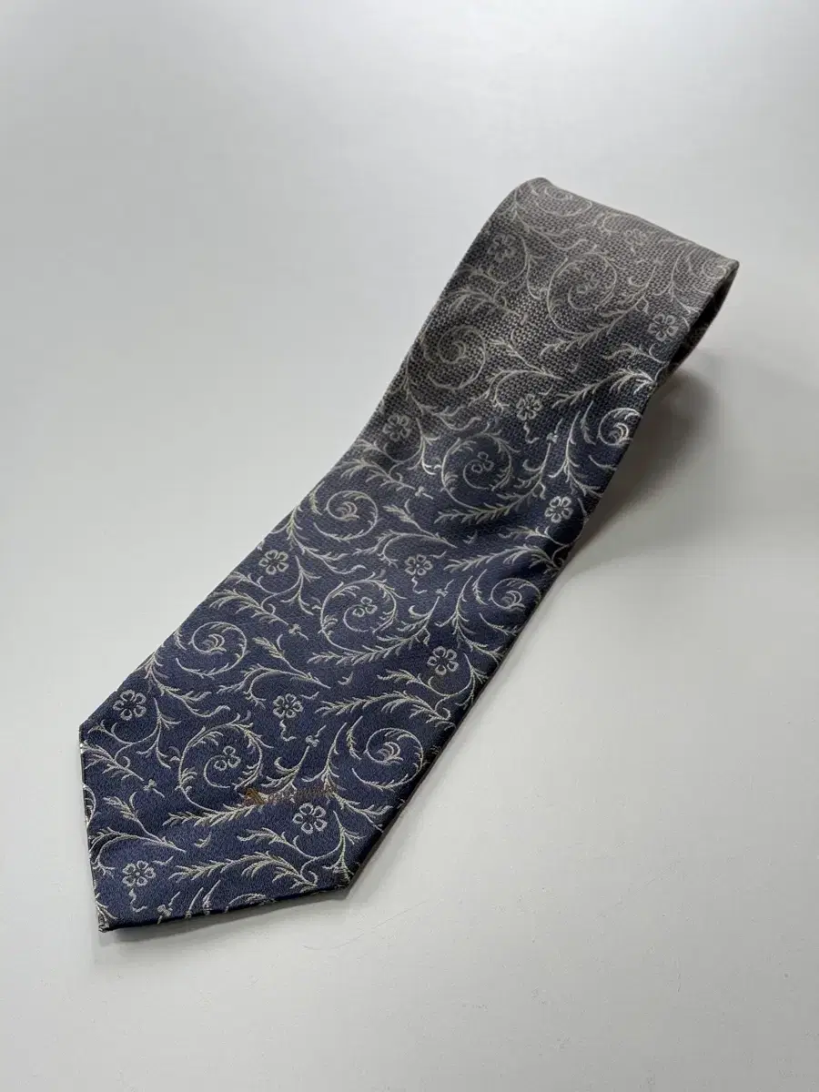 아쿠아스큐텀(Aquascutum) 실크 넥타이 9.7cm