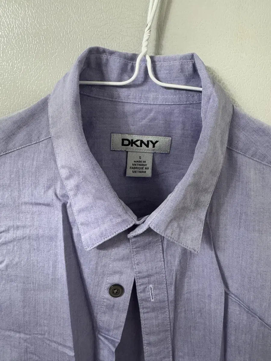 DKNY 드레스 셔츠 95-100 스판